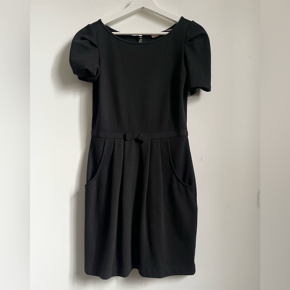 Juicy Couture Black ponte mini dress small pleated puff sleeves grosgrain bow